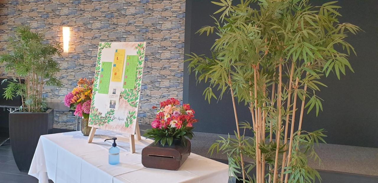 Hotel L'Esperance Vitre 외부 사진